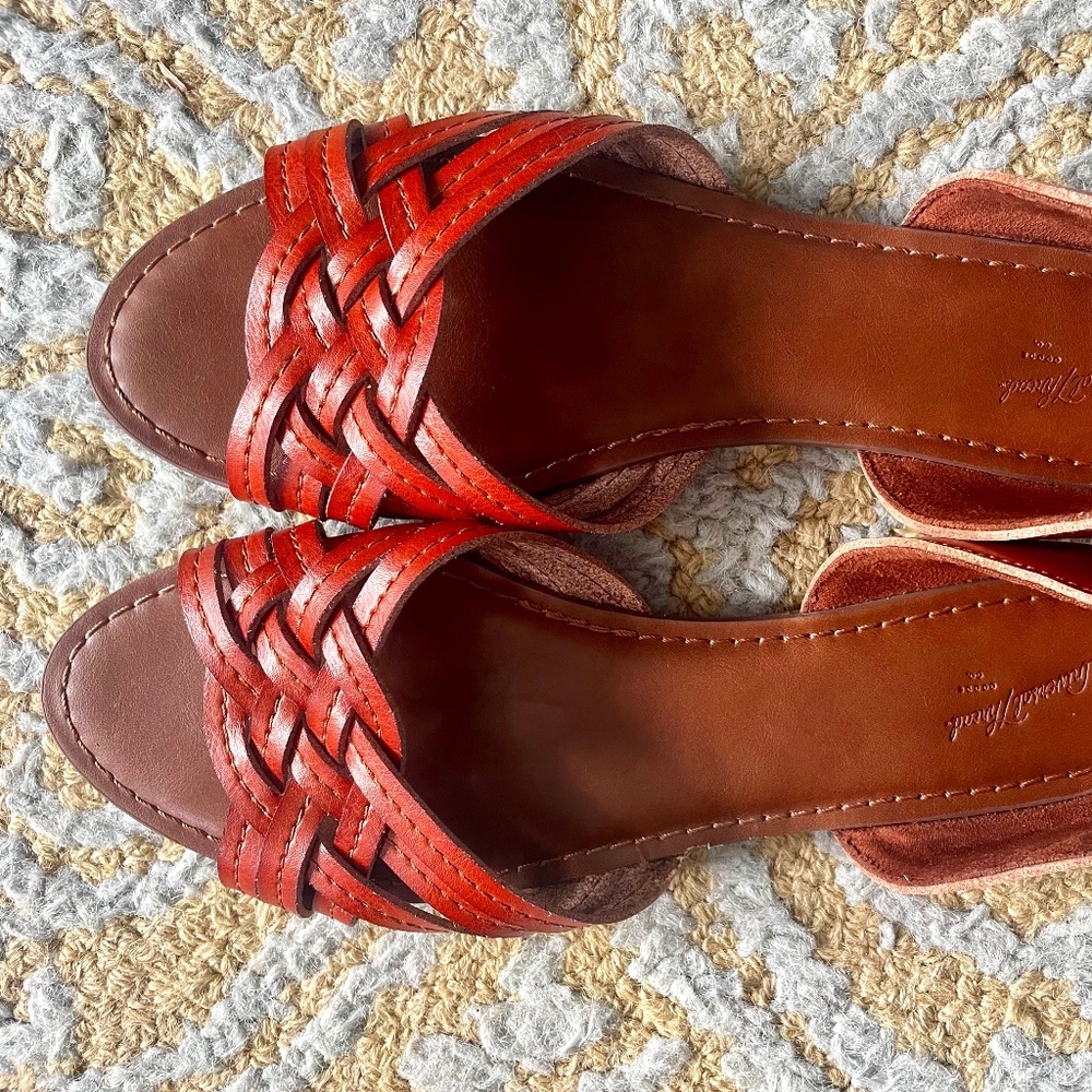 Women’s Slip On Huarache Sandal - Size 10